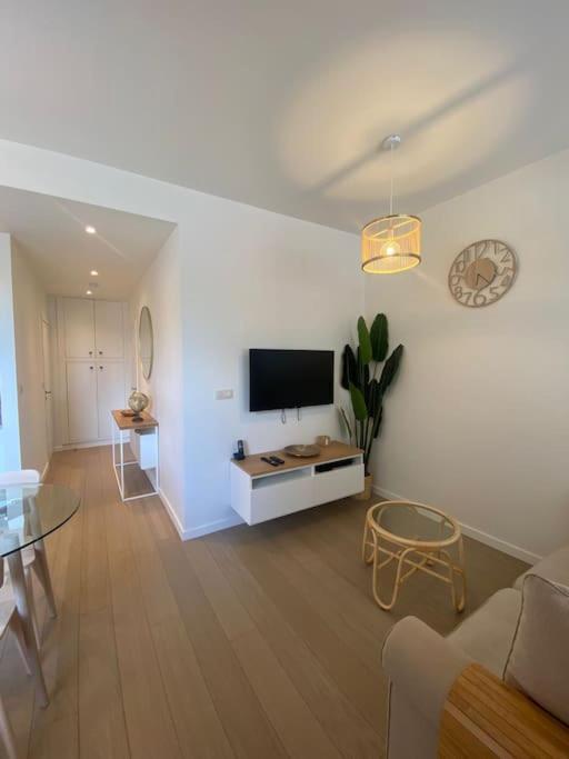 1 Chambre Avec Parking Au Coeur De Bruxelles 2D Εξωτερικό φωτογραφία