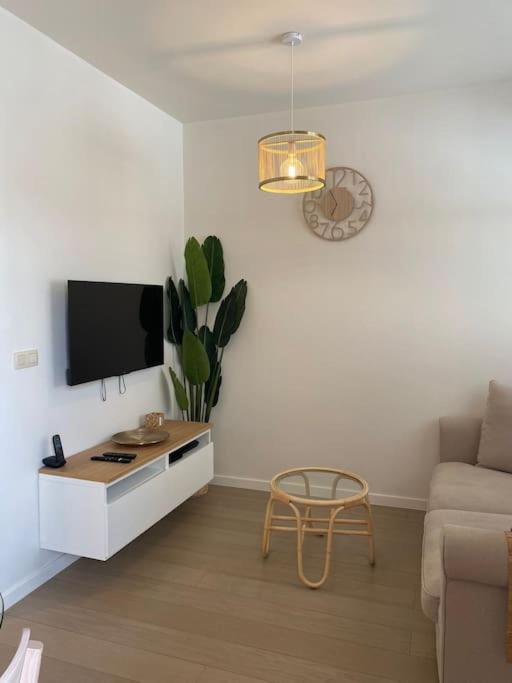 1 Chambre Avec Parking Au Coeur De Bruxelles 2D Εξωτερικό φωτογραφία