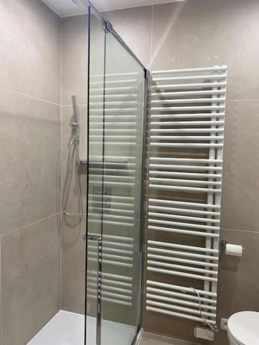 1 Chambre Avec Parking Au Coeur De Bruxelles 2D Εξωτερικό φωτογραφία
